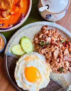 Zab Bite - Thai E-Sarn Cuisine - Thai restaurant in Vancouver – fine dining dishes, interior photos, and ambiance.