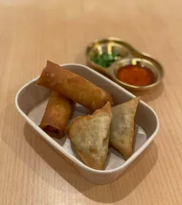 Captain Thai Noodle House - Thai restaurant in Burnaby – fine dining dishes, interior photos, and ambiance.