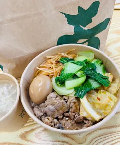 Dragon Bowl Metrotown - Taiwanese & HK Cafe restaurant in Burnaby – fine dining dishes, interior photos, and ambiance.