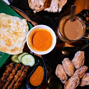 Shiok Singaporean Cuisine - Singaporean restaurant in Vancouver – fine dining dishes, interior photos, and ambiance.