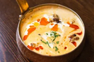 Curry N Grill East Indian Bistro - Indian restaurant in Vancouver – fine dining dishes, interior photos, and ambiance.