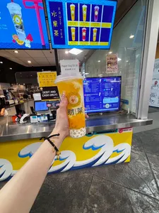 Review photo uploaded by 周杰伦会来温哥华吗 at Money Tea