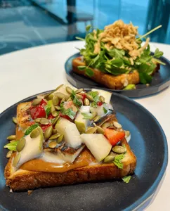 cafeclub. - Cafe restaurant in Downtown Vancouver – fine dining dishes, interior photos, and ambiance.