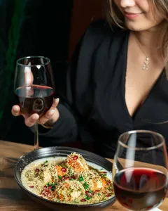 P2P indian restaurant Yaletown - Indian restaurant in Downtown Vancouver – fine dining dishes, interior photos, and ambiance.