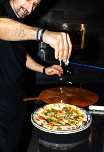 Pizza Garden Metrotown - Pizza restaurant in Burnaby – fine dining dishes, interior photos, and ambiance.