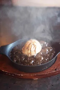 Akbar's Own Cuisine of India - Indian restaurant in Vancouver – fine dining dishes, interior photos, and ambiance.