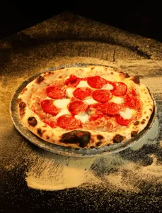 Pizza Garden Metrotown - Pizza restaurant in Burnaby – fine dining dishes, interior photos, and ambiance.