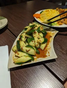 Dingding Restaurant - Chinese restaurant in Downtown Vancouver – fine dining dishes, interior photos, and ambiance.