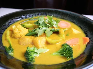 The Hestia Veggie - Vegan restaurant in Downtown Vancouver – fine dining dishes, interior photos, and ambiance.
