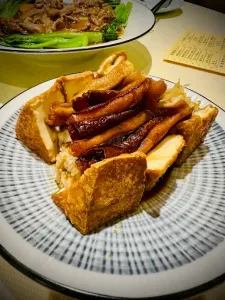 TAOTAOJU - Dim Sum restaurant in Vancouver – fine dining dishes, interior photos, and ambiance.