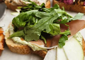 Wren cafe - Cafe restaurant in Downtown Vancouver – fine dining dishes, interior photos, and ambiance.