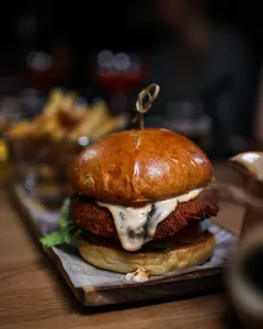 Taylight Local Craft Beer & Kitchen - Brewery & Pubs restaurant in Downtown Vancouver – fine dining dishes, interior photos, and ambiance.