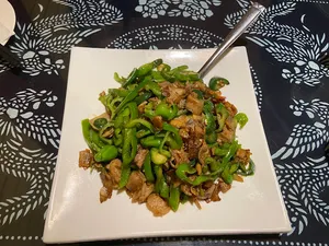 Alvin Garden - Chinese restaurant in Burnaby – fine dining dishes, interior photos, and ambiance.