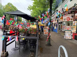 Big Dawg kitchen and bar - North American restaurant in Vancouver – fine dining dishes, interior photos, and ambiance.