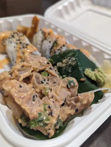 Sake Maki - Japanese & Sushi restaurant in Vancouver – fine dining dishes, interior photos, and ambiance.