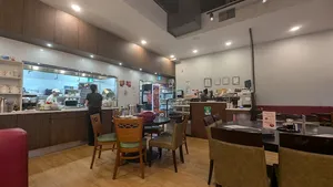 Neptune Wonton Noodle YVR Outlet - Taiwanese & HK Cafe restaurant – fine dining dishes, interior photos, and ambiance.