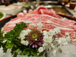 Haidilao Hotpot West Broadway Hot Pot restaurant in Vancouver – fine dining dishes, interior photos, and ambiance.