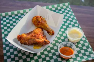 Hi Five Chicken East Broadway - Burger & Fried Chicken restaurant in Vancouver – fine dining dishes, interior photos, and ambiance.