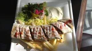 Aladdin Café - Middle Eastern restaurant in Downtown Vancouver – fine dining dishes, interior photos, and ambiance.