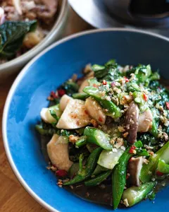 Kin Kao - Commercial - Thai restaurant in Vancouver – fine dining dishes, interior photos, and ambiance.