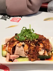 Jia Wei Restaurant - Chinese restaurant in Burnaby – fine dining dishes, interior photos, and ambiance.