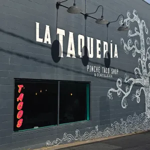 COMEDOR By La Taqueria - Mexican restaurant in Vancouver – fine dining dishes, interior photos, and ambiance.