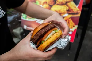 Hi Five Chicken East Broadway - Burger & Fried Chicken restaurant in Vancouver – fine dining dishes, interior photos, and ambiance.