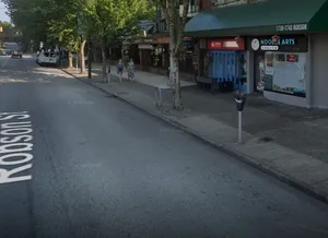 Day Plus Beijing Kitchen - Chinese restaurant – fine dining dishes, interior photos, and ambiance.