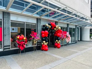 Bella Gelateria Howe - Dessert restaurant in Downtown Vancouver – fine dining dishes, interior photos, and ambiance.