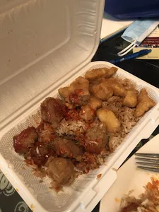 Famous wok - Chinese restaurant in Downtown Vancouver – fine dining dishes, interior photos, and ambiance.