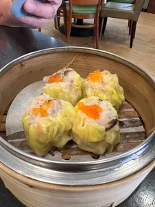 Neptune Wonton Noodle YVR Outlet - Taiwanese & HK Cafe restaurant – fine dining dishes, interior photos, and ambiance.