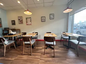 Captain Thai Noodle House - Thai restaurant in Burnaby – fine dining dishes, interior photos, and ambiance.