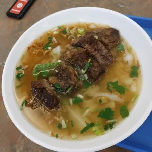 Lai Leung Kee - Chinese restaurant in Richmond – fine dining dishes, interior photos, and ambiance.