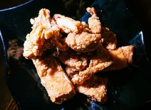 Shiok Canteen - Singaporean restaurant in New Westminster – fine dining dishes, interior photos, and ambiance.