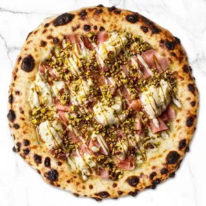 La Ruota West Broadway - Pizza restaurant in Vancouver – fine dining dishes, interior photos, and ambiance.