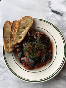 Sprezzatura Restaurant - Pizza restaurant in Vancouver – fine dining dishes, interior photos, and ambiance.