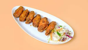 Taylight Local Craft Beer & Kitchen - Brewery & Pubs restaurant in Downtown Vancouver – fine dining dishes, interior photos, and ambiance.