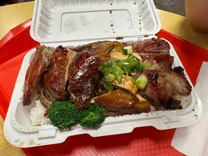 Delicious BBQ - Taiwanese & HK Cafe restaurant in Burnaby – fine dining dishes, interior photos, and ambiance.