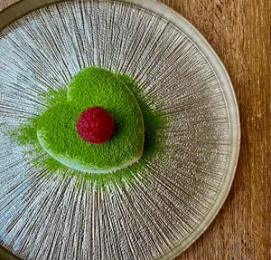 M.E Concept Cakes - restaurant in Vancouver – fine dining dishes, interior photos, and ambiance. - Photo 1