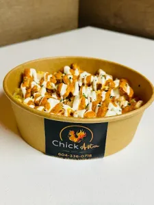 Chickasta Kingsway - Global restaurant in Vancouver – fine dining dishes, interior photos, and ambiance.