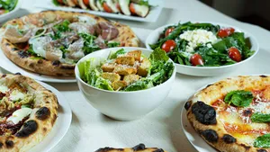 Pizza Garden Metrotown - Pizza restaurant in Burnaby – fine dining dishes, interior photos, and ambiance.