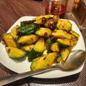 Dingding Restaurant - Chinese restaurant in Downtown Vancouver – fine dining dishes, interior photos, and ambiance.