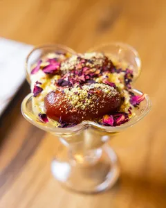 P2P indian restaurant Yaletown - Indian restaurant in Downtown Vancouver – fine dining dishes, interior photos, and ambiance.