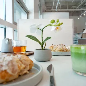 Whisk Matcha Cafe x Level V Bakery - Cafe restaurant in Vancouver – fine dining dishes, interior photos, and ambiance.