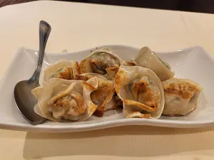 Yuan's Garden Restaurant - Chinese restaurant in Richmond – fine dining dishes, interior photos, and ambiance.