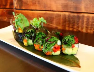Shizenya - Japanese & Sushi restaurant in Downtown Vancouver – fine dining dishes, interior photos, and ambiance.