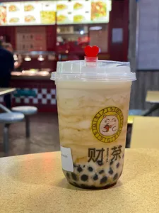 Money Tea - Bubble Tea restaurant in Burnaby – fine dining dishes, interior photos, and ambiance.