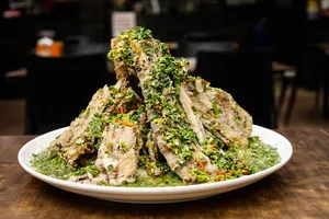 Sip Song Thai Cuisine - Thai restaurant in Vancouver – fine dining dishes, interior photos, and ambiance.