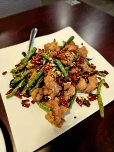 Yaletown Chinese restaurant - Chinese restaurant in Downtown Vancouver – fine dining dishes, interior photos, and ambiance.