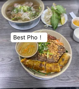 Review photo uploaded by Mila🌼💛 at Pho Quynh Express Yaletown